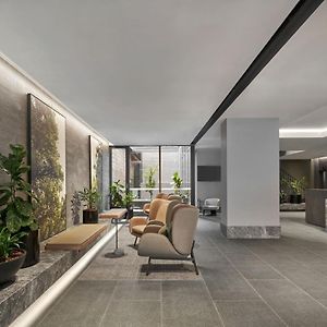 Courtyard By Marriott Melbourne Flagstaff Gardens